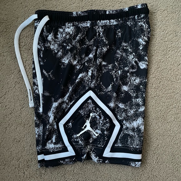 Jordan Brand Nike Shorts jumpman men’s small - Picture 3 of 4